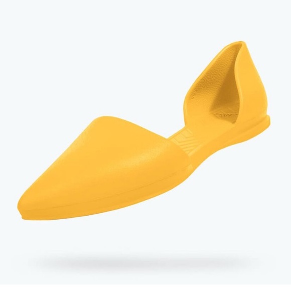 NEW| Native Audrey Groovy Yellow Flats - Picture 2 of 12